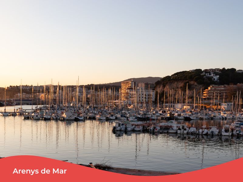 Qué ver y hacer en la Costa del Maresme 5 Puerto de Arenys de Mar